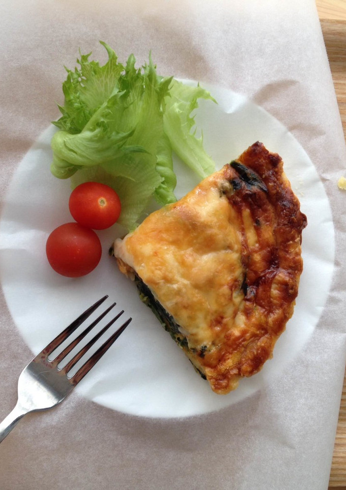 鮭フレークとほうれん草のキッシュ-レシピのメイン写真