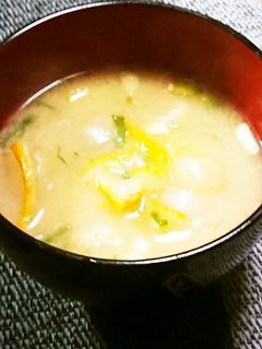 お味噌汁ー玉ねぎとじゃがいも-レシピのメイン写真