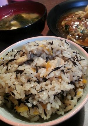 簡単♡ひじきの炊き込みご飯-レシピのメイン写真