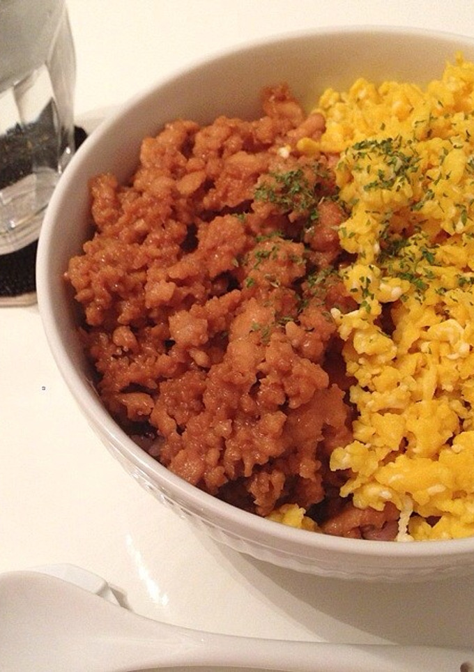 鶏そぼろ丼★簡単( ^ω^ )-レシピのメイン写真