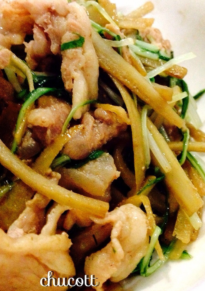 豚肉ごぼうのオイマヨ炒め♡簡単-レシピのメイン写真