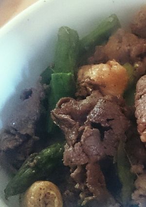 【簡単】牛肉とアスパラの炒めもの-レシピのメイン写真