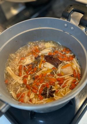 きのこたっぷり薬膳スープ-レシピのメイン写真