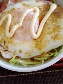 ズボラ飯♡腹ペコで食べたいハムエッグ丼♪-レシピのメイン写真