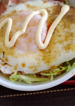 ズボラ飯♡腹ペコで食べたいハムエッグ丼♪-レシピのメイン写真