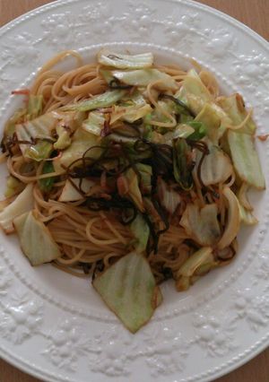 キャベツと塩昆布の簡単パスタバター風味-レシピのメイン写真