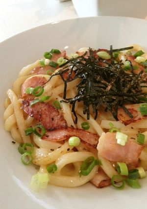 冷凍うどん×バター醤油で簡単節約ランチ-レシピのメイン写真