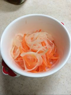 簡単玉ねぎ人参酢の物-レシピのメイン写真