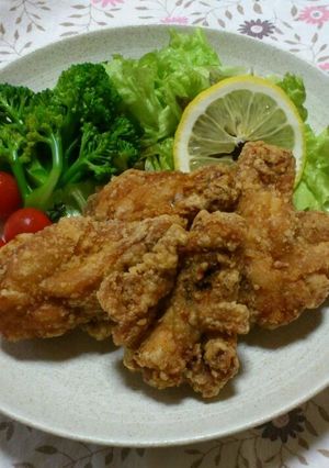 簡単夕食おつまみ★カリッと手羽元の唐揚げ-レシピのメイン写真