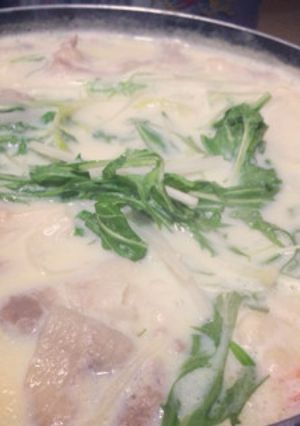 シャキシャキ野菜と豚肉の豆乳鍋♫-レシピのメイン写真