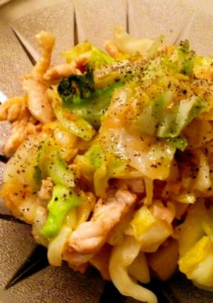 春キャベツと鶏胸肉のピリ辛味噌炒め-レシピのメイン写真