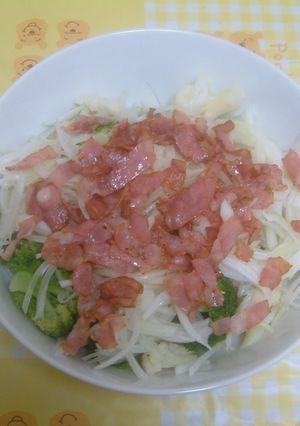 カリフラワーとブロッコリーのサラダ-レシピのメイン写真
