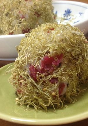 ＊カリカリ梅ととろろ昆布のおにぎり＊-レシピのメイン写真
