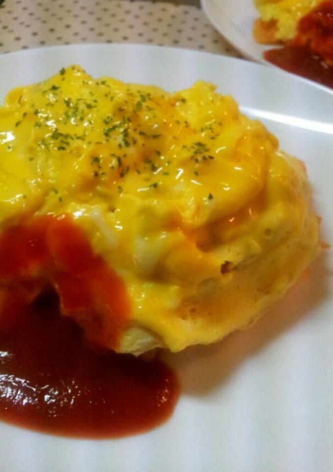 洋食屋さんの気分♪簡単ふわふわオムライス-レシピのメイン写真