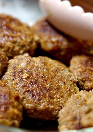 ハーブを効かせたドイツのハンバーグ-レシピのメイン写真