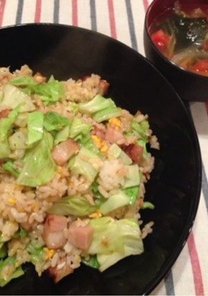 キャベツ入り炒飯・野菜中華スープ-レシピのメイン写真