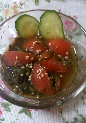 さっぱり即効!トマトめかぶ-レシピのメイン写真