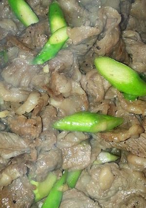 簡単★牛肉とアスパラのガリバタ-レシピのメイン写真