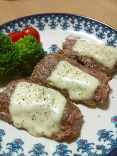 簡単肉料理!節約牛肉×チーズ-レシピのメイン写真