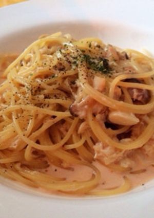 蟹とキノコのトマトクリームパスタ-レシピのメイン写真