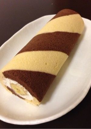 バナナロールケーキ-レシピのメイン写真