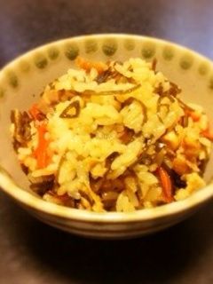 我が家の混ぜご飯-レシピのメイン写真