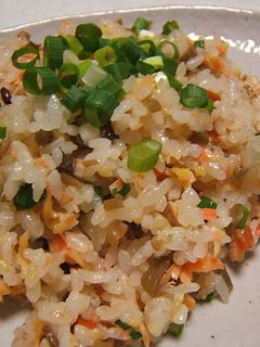 鮭ときんぴらの簡単混ぜご飯-レシピのメイン写真