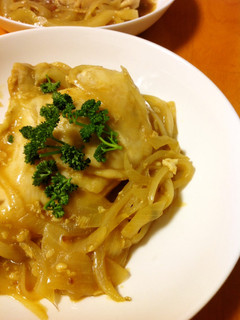 鶏胸肉と玉葱のカレービネガー煮込み-レシピのメイン写真