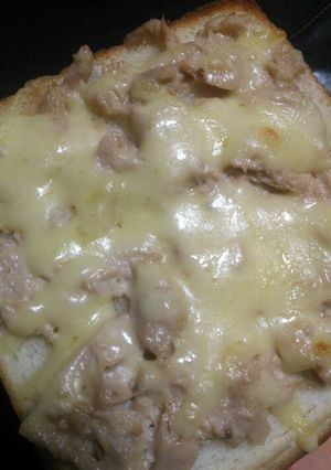 簡単 ツナマヨチーズパン-レシピのメイン写真