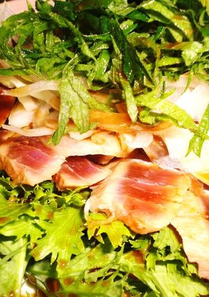 わさび菜とマグロのたたきサラダ-レシピのメイン写真
