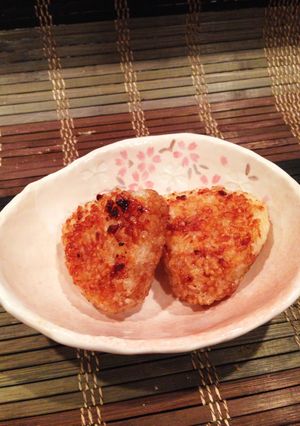 アメリカ人に大人気、焼きおにぎり-レシピのメイン写真
