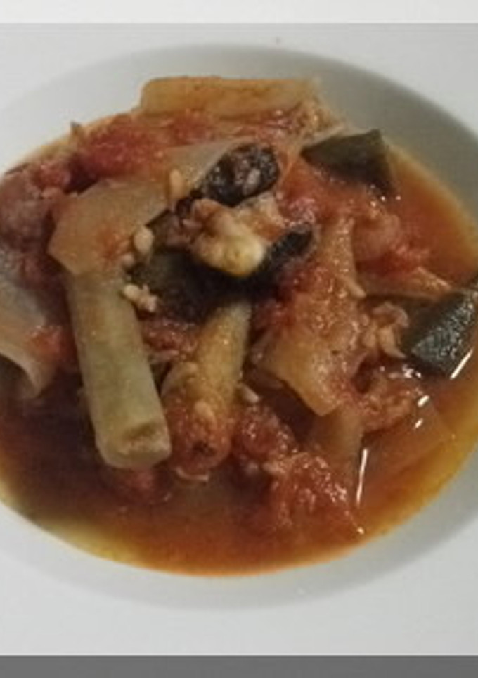 タコとごぼうのトマトソース煮込み-レシピのメイン写真