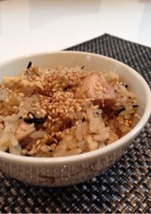 黄金のたれで鶏の炊き込みご飯-レシピのメイン写真