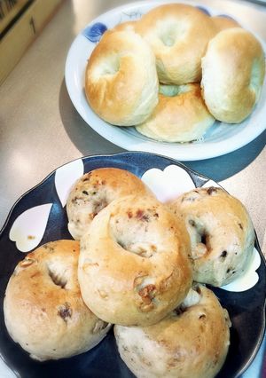 胡桃ｲﾁｼﾞｸﾚｰｽﾞﾝのﾍﾞｰｸﾞﾙ-レシピのメイン写真