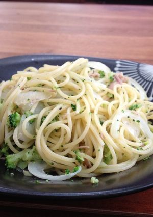 塩コショウだけで超簡単！ブロッコリーツナパスタ-レシピのメイン写真