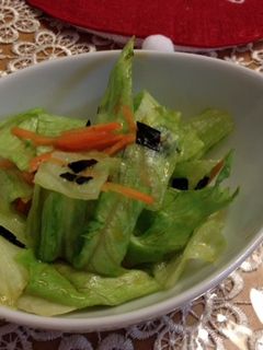 簡単!レタスとにんじんで韓国風サラダ-レシピのメイン写真