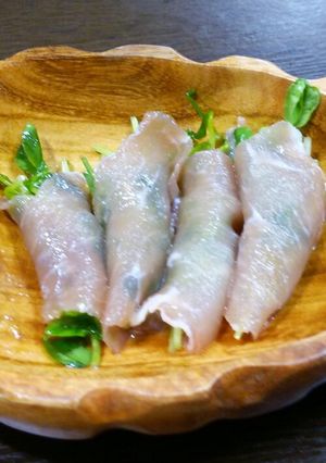 簡単サラダ！生ハム豆苗巻き！栄養たっぷり-レシピのメイン写真