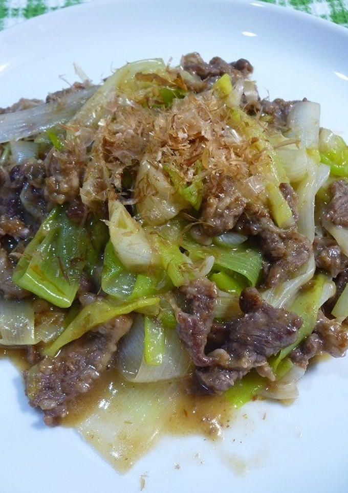 たっぷりネギと牛肉の鰹節炒め-レシピのメイン写真