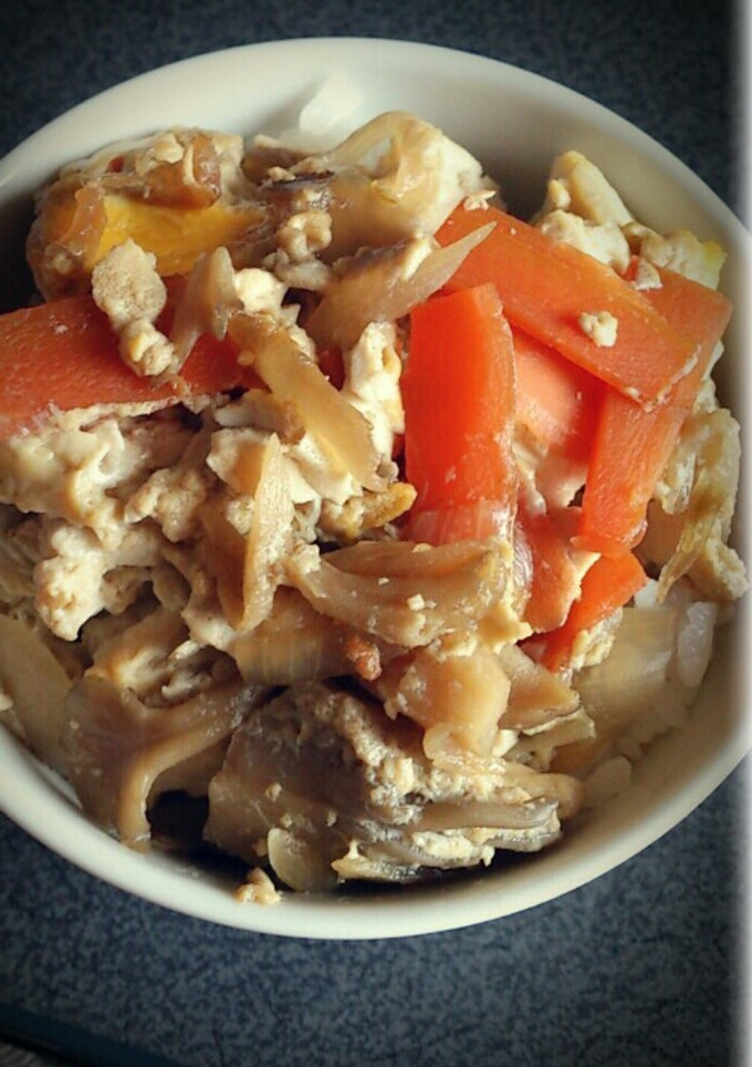 簡単♪舞茸と豆腐の卵とじﾍﾙｼｰ丼-レシピのメイン写真