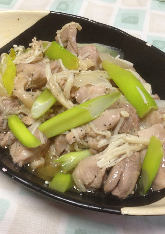 ＊鶏とえのきのさっぱりねぎ塩レモン炒め＊-レシピのメイン写真
