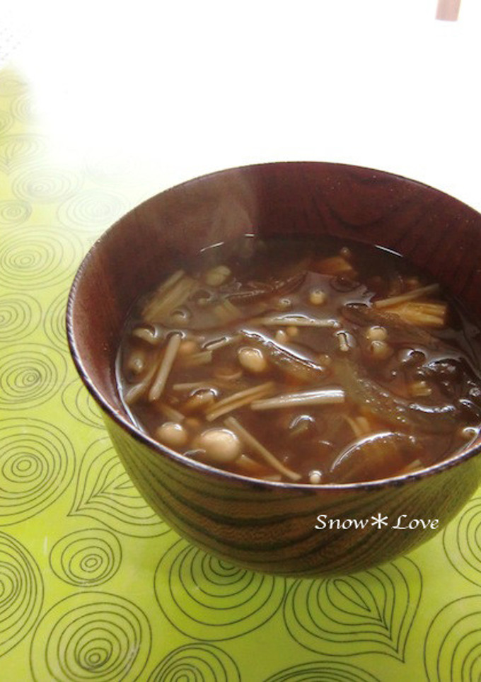 ✽玉ねぎとえのき茸の味噌汁✽-レシピのメイン写真