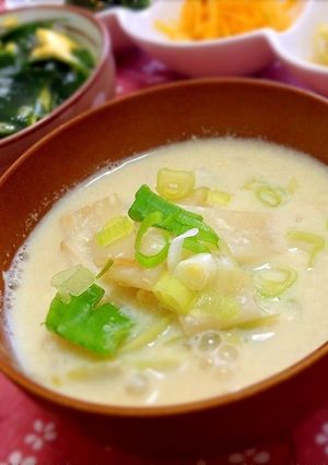 大根の皮で♪優しい豆乳味噌スープ♪-レシピのメイン写真