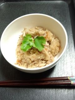 きのこと鶏肉炊き込み御飯-レシピのメイン写真