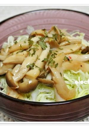 ご飯はキャベツ！しめじ丼サラダ-レシピのメイン写真