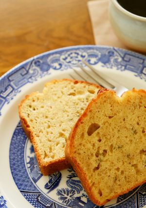 バナナとローズマリーのケーキ-レシピのメイン写真