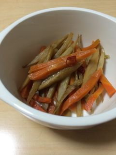 ハチミツで!きんぴらごぼう-レシピのメイン写真