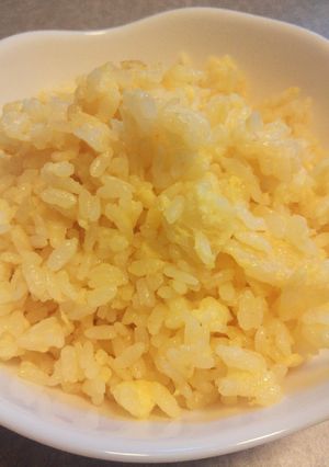 材料は3つだけ!!簡単黄金チャーハン☆-レシピのメイン写真