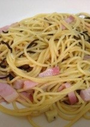 ベーコンと塩昆布のアーリオオーリオパスタ-レシピのメイン写真