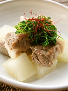 香味油で豚バラと大根の簡単煮-レシピのメイン写真