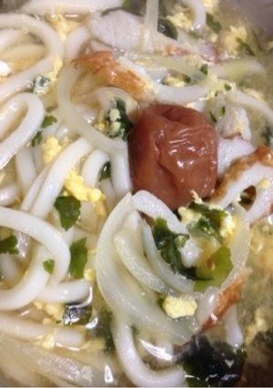 醤油香るわかめふりかけで簡単うどん-レシピのメイン写真